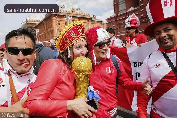 华体会安全通道 3大战场外因素让世界杯观众席冷清,华体会用户分享观赛新体验